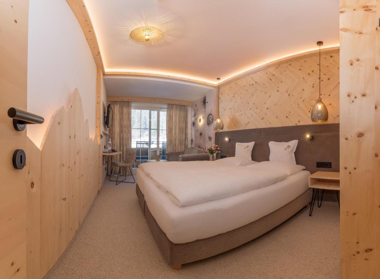 Hotel St. Georg Mayrhofen Ngoại thất bức ảnh