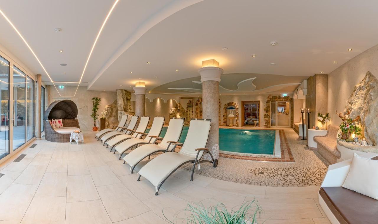 Hotel St. Georg Mayrhofen Ngoại thất bức ảnh